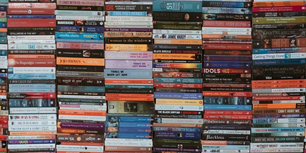 Short story collections — the familiar "Title and Other Stories" books — are enjoying a comeback in fantasy, science fiction, and speculative fiction because th...